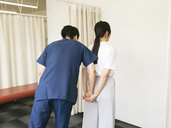独自の「骨格ストレッチ」