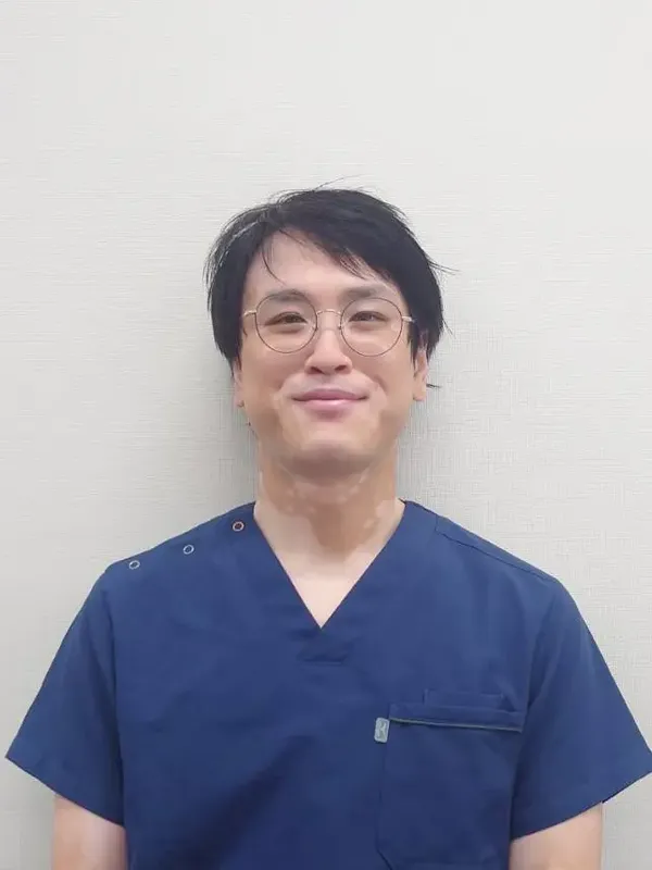 関戸 亮介